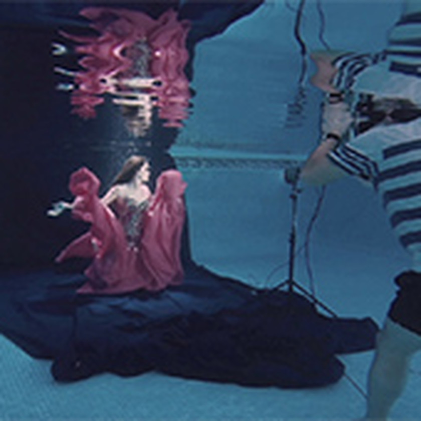 H20 Underwater Fashion